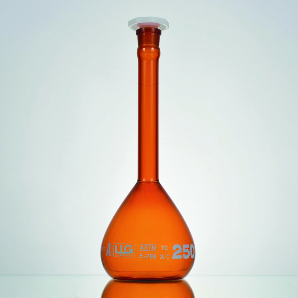 LLG-Volumetric flasks, borosilicate glass 3.3, class A, amber glass | Nominal capacity: 200 ml