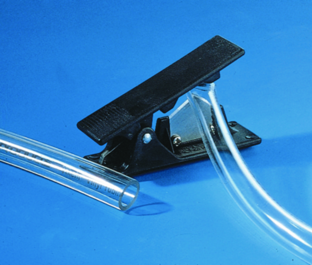 Plastic tubing cutter | Type: Tubing cutter